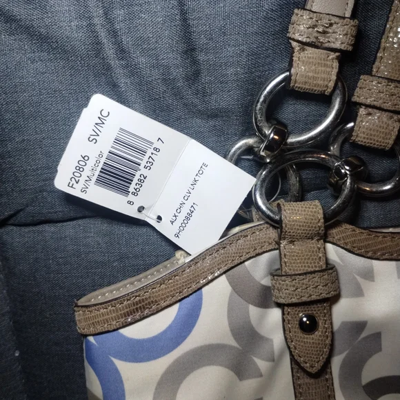 Coach Signature Tote Bag - Cream, Brown, and Blue - Picture 2 of 6